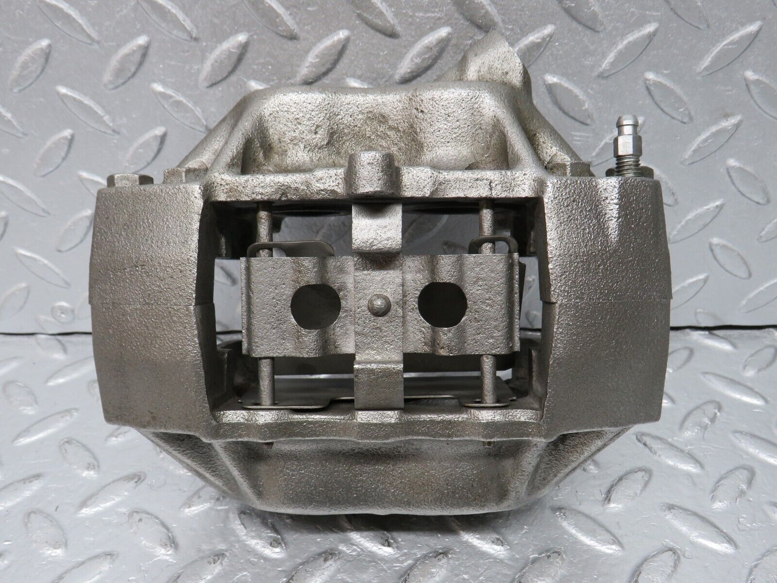 39452 Mercedes-Benz R129 320SL Coupe Front Right Brake Caliper ATE 36