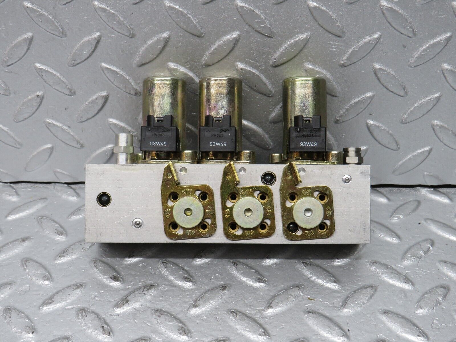 38383 Mercedes-Benz R129 280SL Coupe Roof Hydraulic Valve Right 1298002678