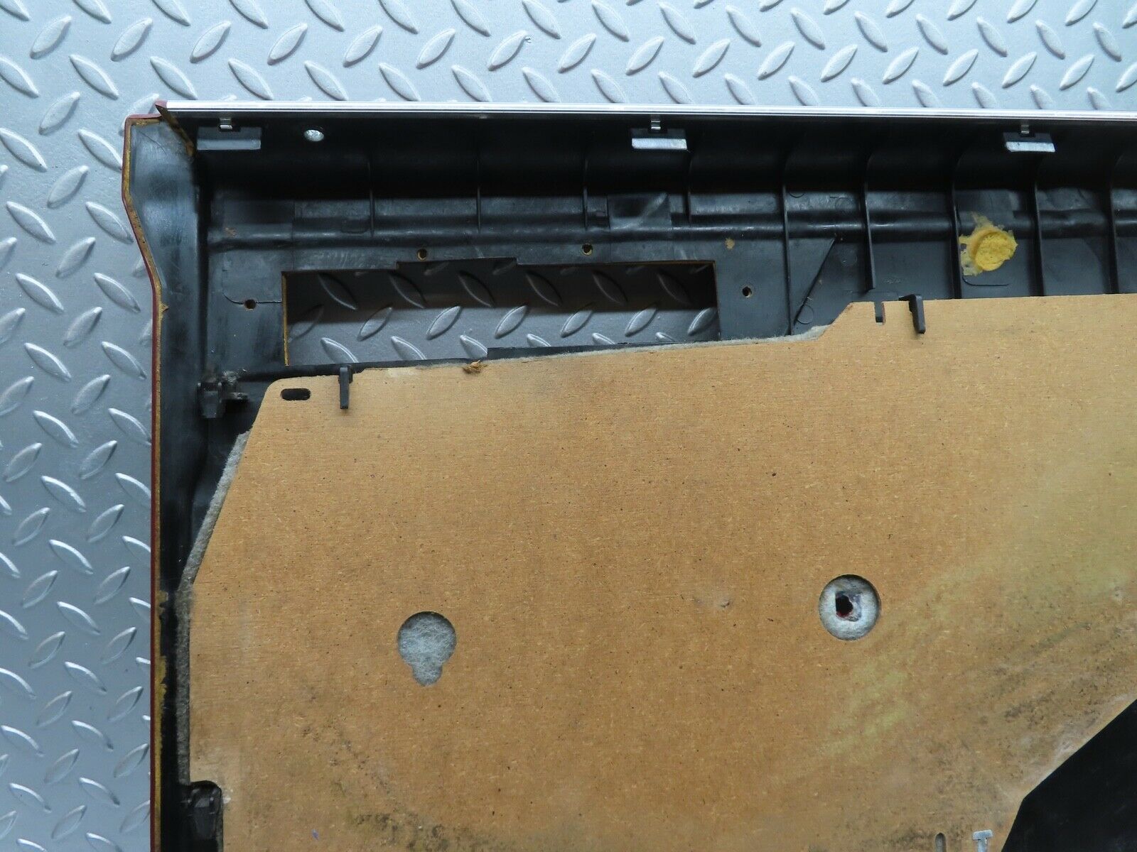 21459 Mercedes-Benz W126 300SE Rear Left Door Card Burgundy Red 1267370170