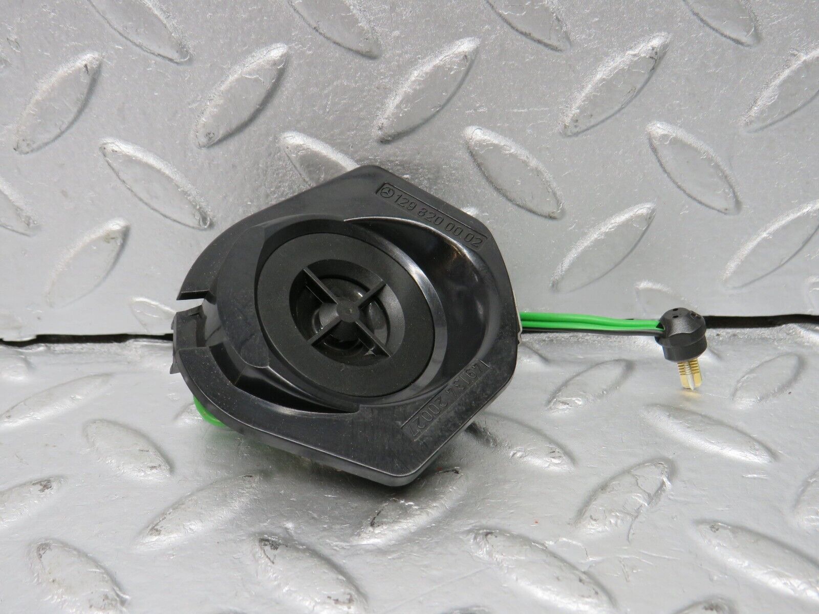 39725 Mercedes-Benz R129 320SL Coupe Dashboard Tweeter Speaker 1298200002