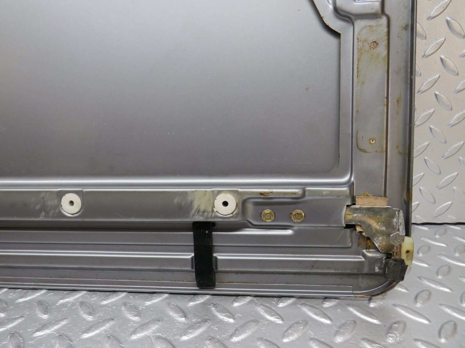 32513 Mercedes-Benz S124 300TE Wagon Sunroof Panel