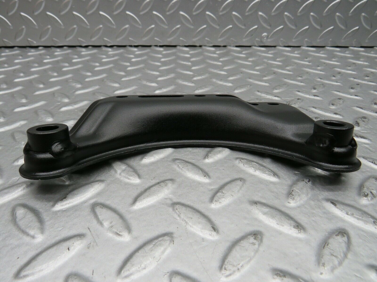 21771 Mercedes-Benz W126 300SE Belt Tensioner Bracket Holder 1032021240