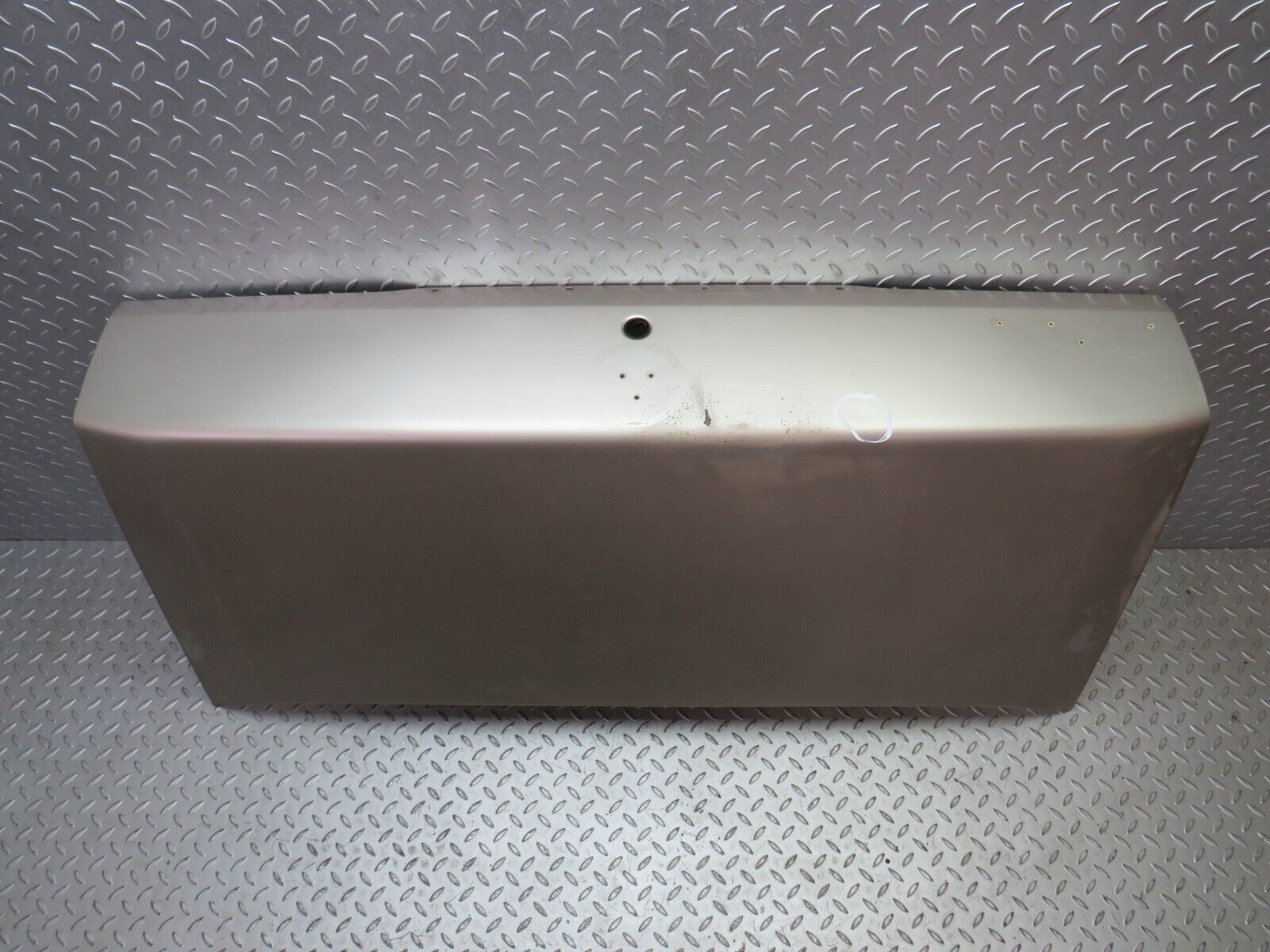 33840 Mercedes-Benz W201 190E 2.0L Boot Lid Trunk Door