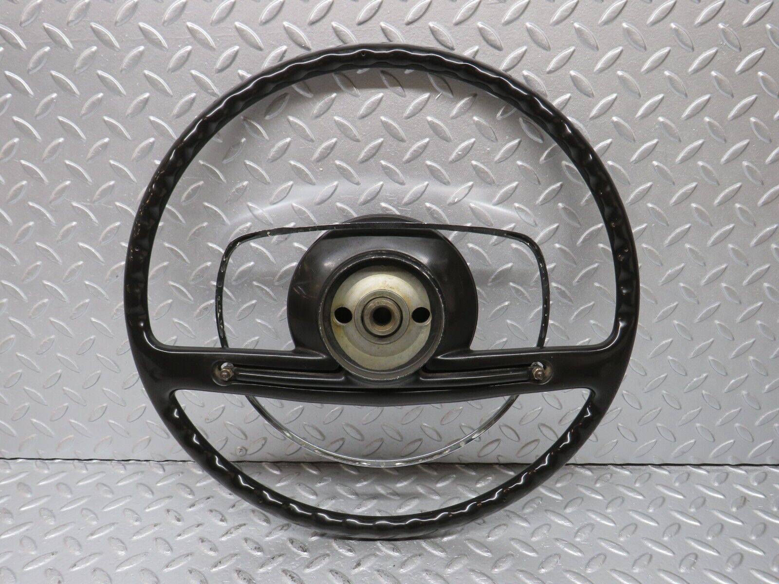 40292 Mercedes-Benz W110 230 Steering Wheel