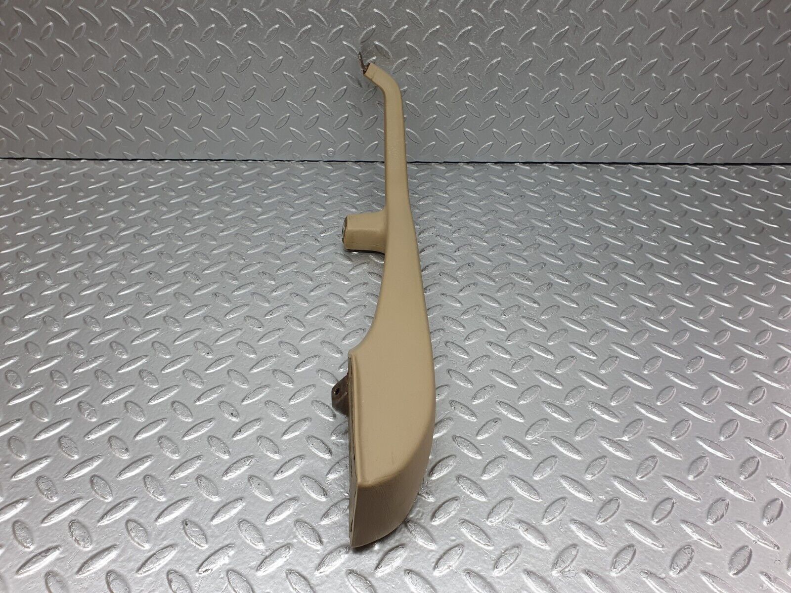 40929 Mercedes-Benz W126 300SE Front Left Interior Door Handle Beige