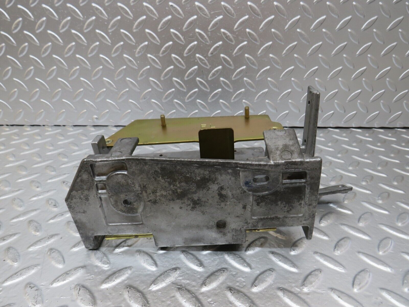 25672 Mercedes-Benz W124 280E Engine Control Unit Tray Bracket 1245404973