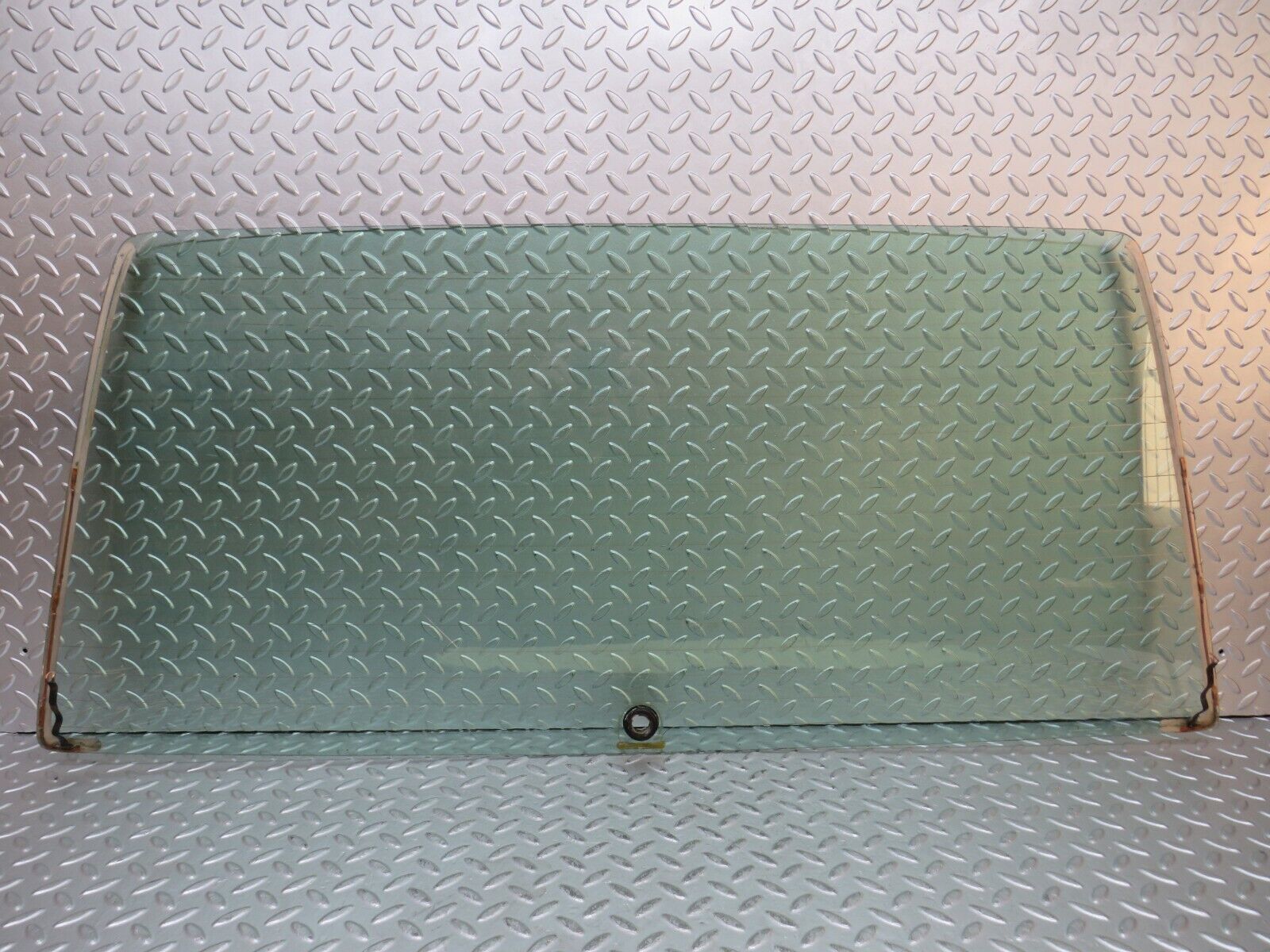 28404 Mercedes-Benz S123 240D Wagon Heated Rear Windscreen 1237400157