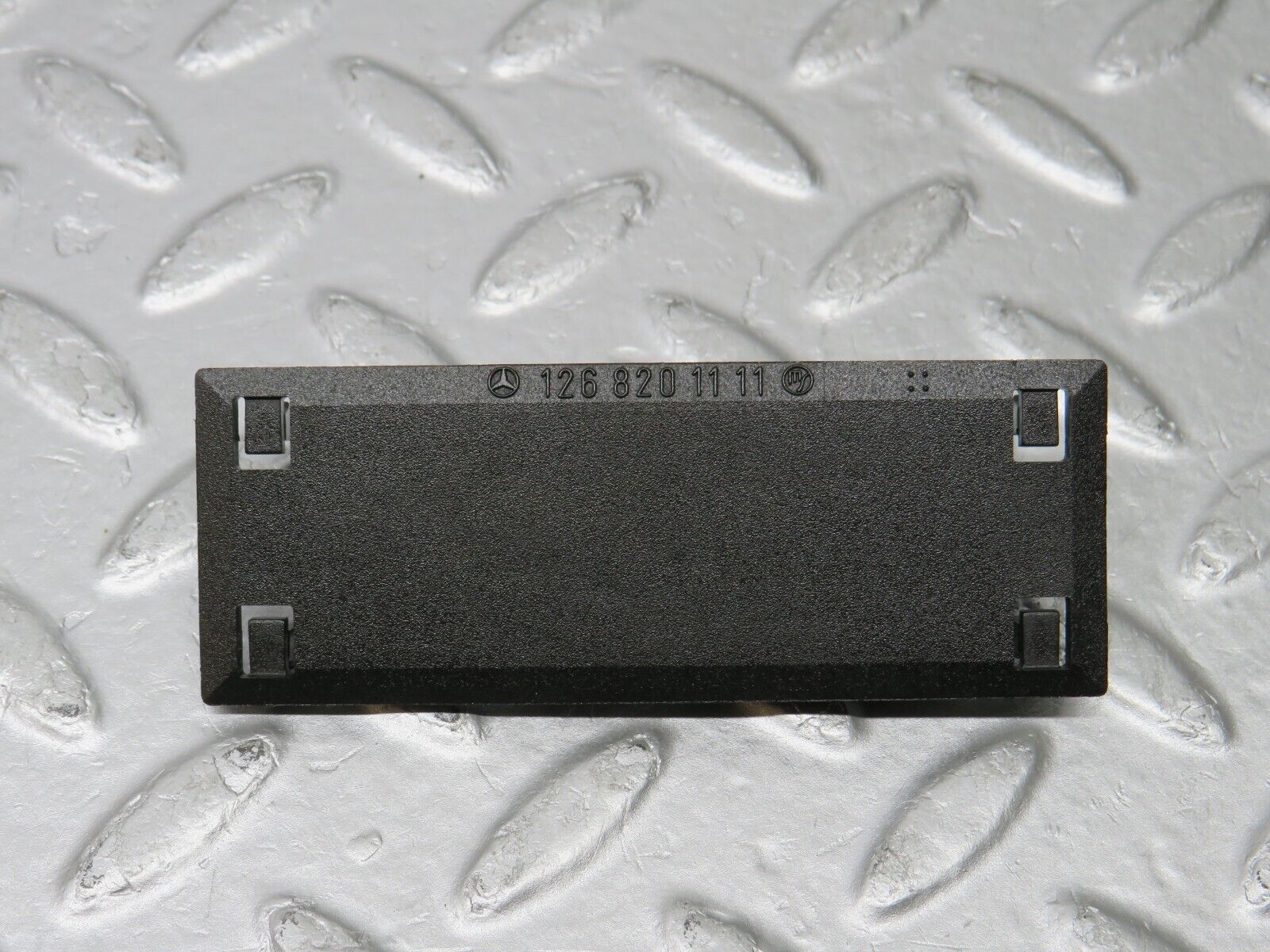 38394 Mercedes-Benz R129 280SL Coupe Windscreen Washer Nozzle Connector 1268201111