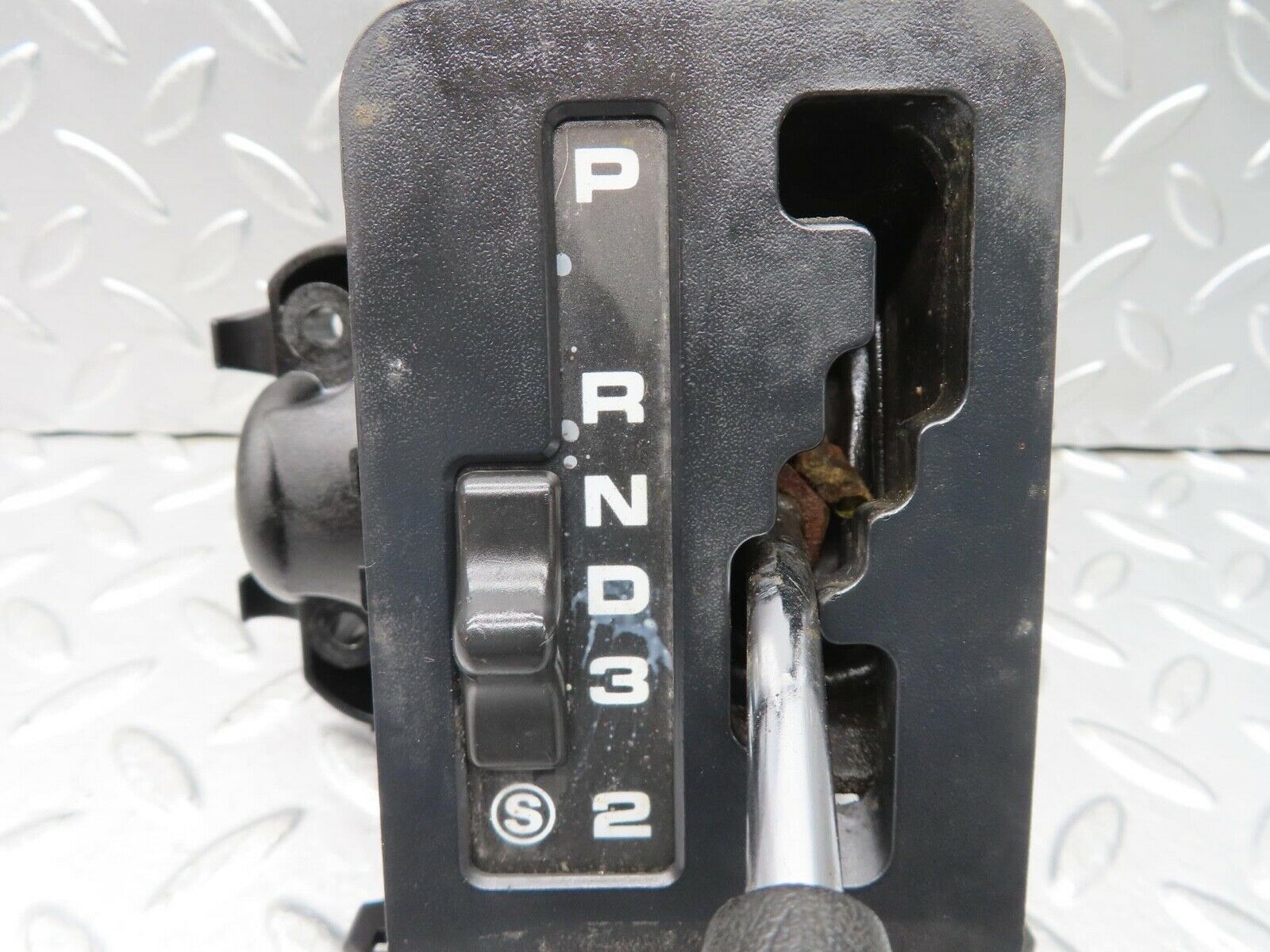 14598 Mercedes-Benz W201 190E Automatic Gear Shift Selector 1242670237