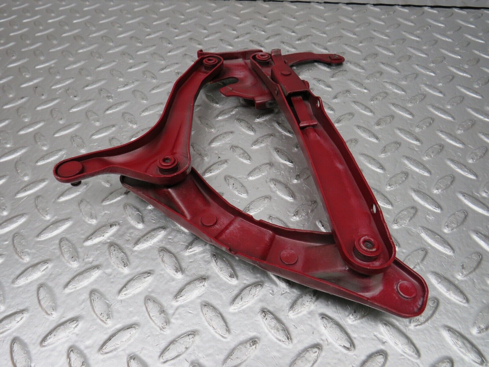 33417 Mercedes-Benz W202 C180 Bonnet Hinge Left Side 2028800128