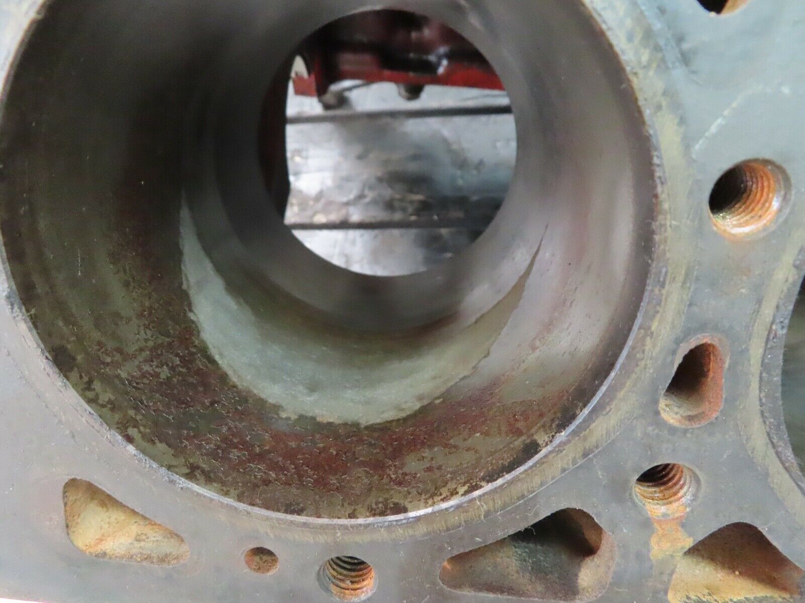 7562 Mercedes-Benz C107 350SLC Coupe Engine Block 1160110601 M116.982