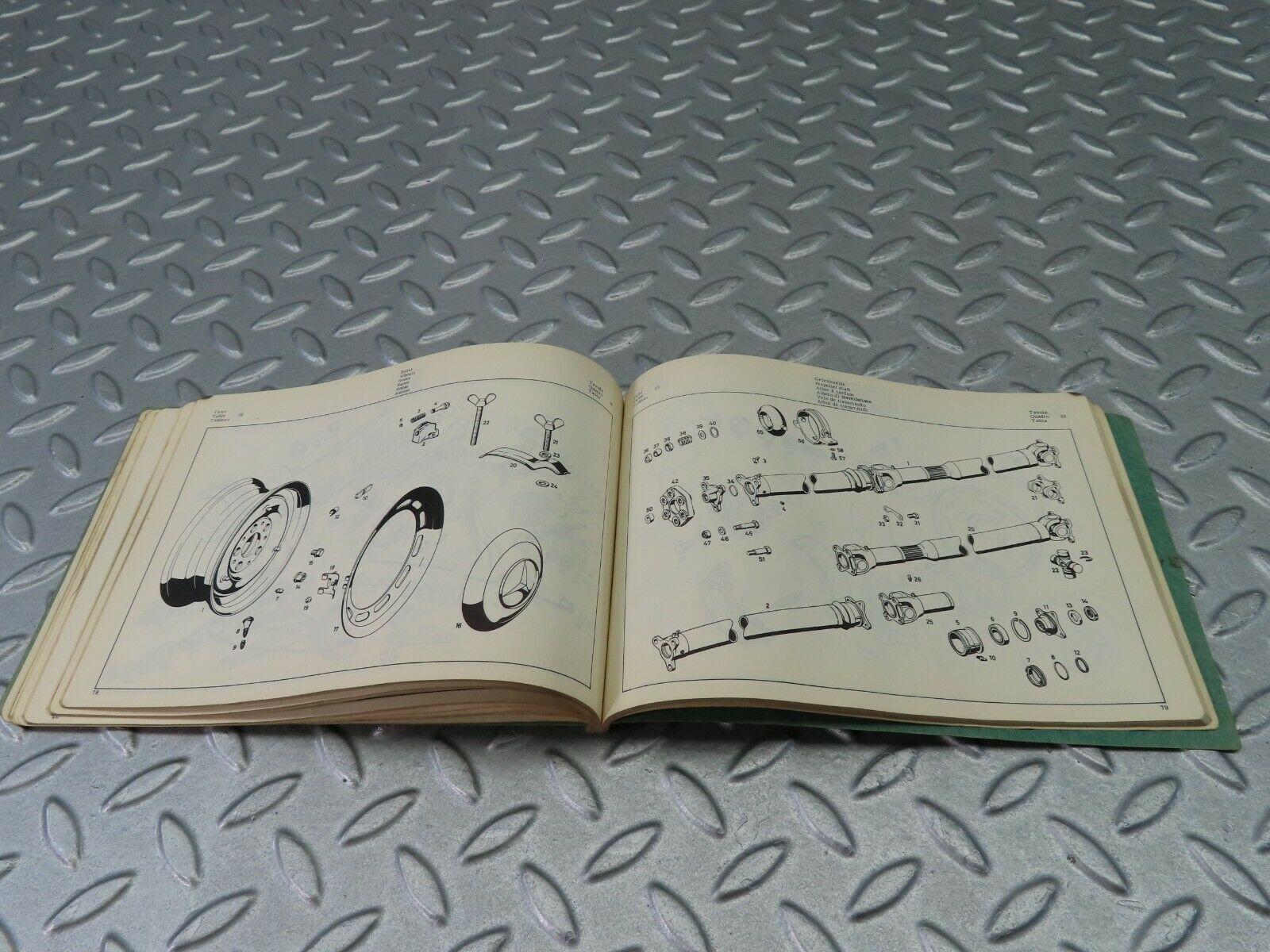 8005 Mercedes-Benz W110 190C 190D Catalog C 12074