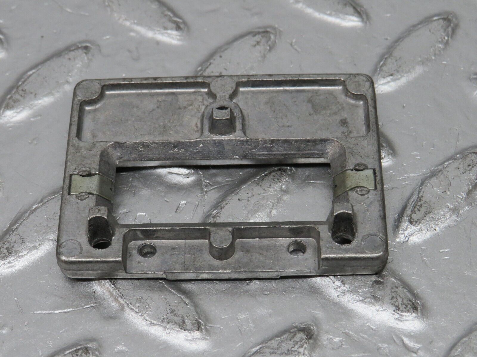 32480 Mercedes-Benz S124 300TE Wagon Rear View Mirror Bracket