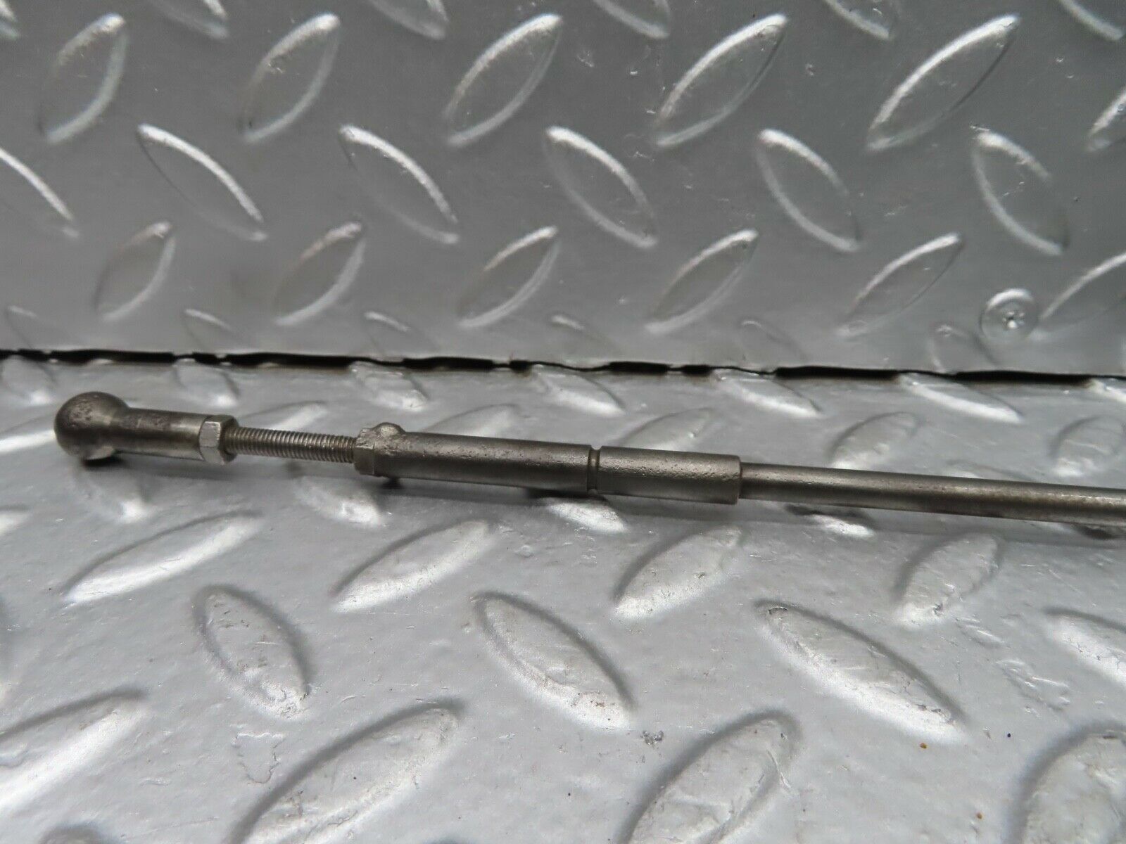 21015 Mercedes-Benz W114 250CE Coupe Throttle Linkage