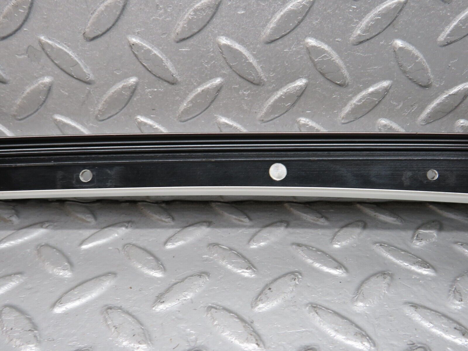 39657 Mercedes-Benz R129 320SL Coupe A Pillar Chrome Trim Cover Left Side