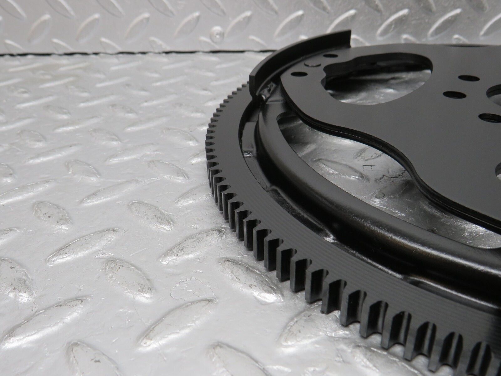 38164 Mercedes-Benz A124 320E Cabriolet Flywheel Starter Ring 1040300112