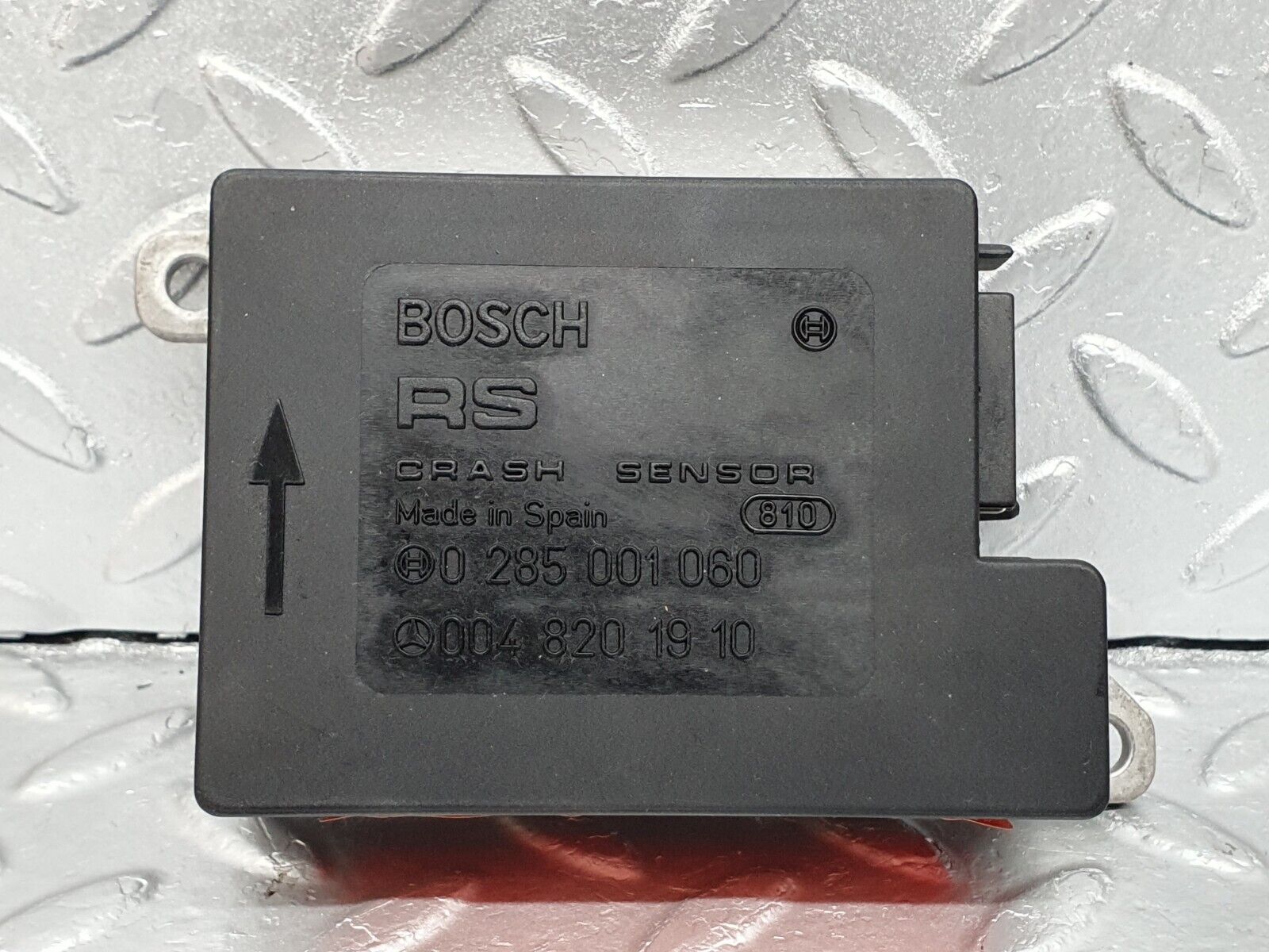 40880 Mercedes-Benz W126 300SE Crash Sensor 0048201910 0285001060