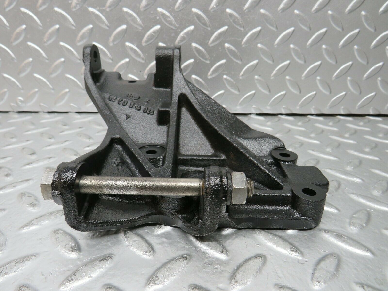 23562 Mercedes-Benz W114 280E Alternator Generator Bracket