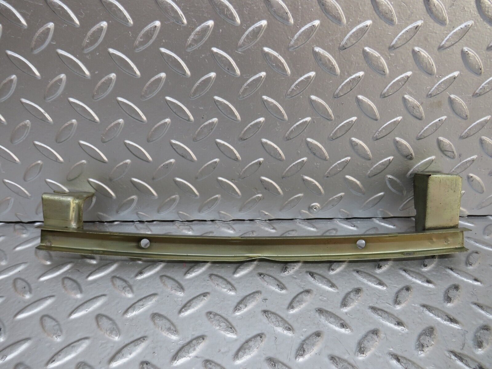 28275 Mercedes-Benz S123 240D Wagon Rear Right Window Channel