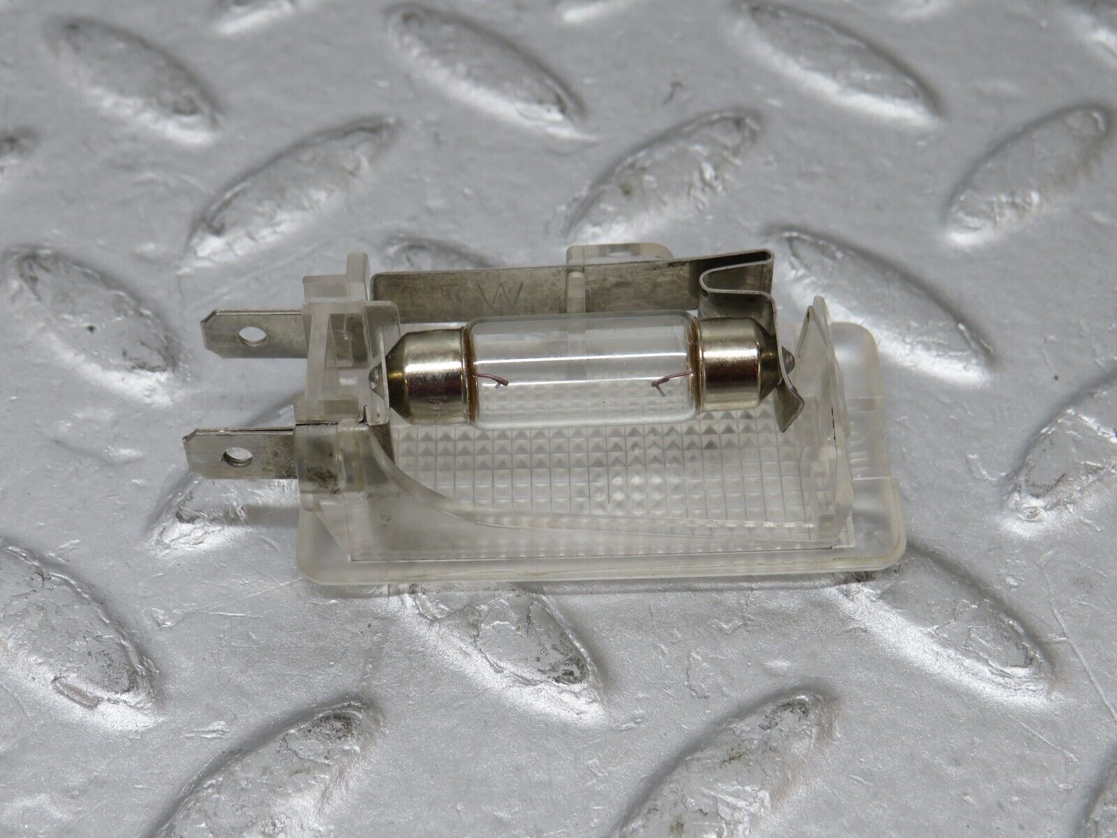 36052 Mercedes-Benz W126 420SE Glove Box Light 1268201301