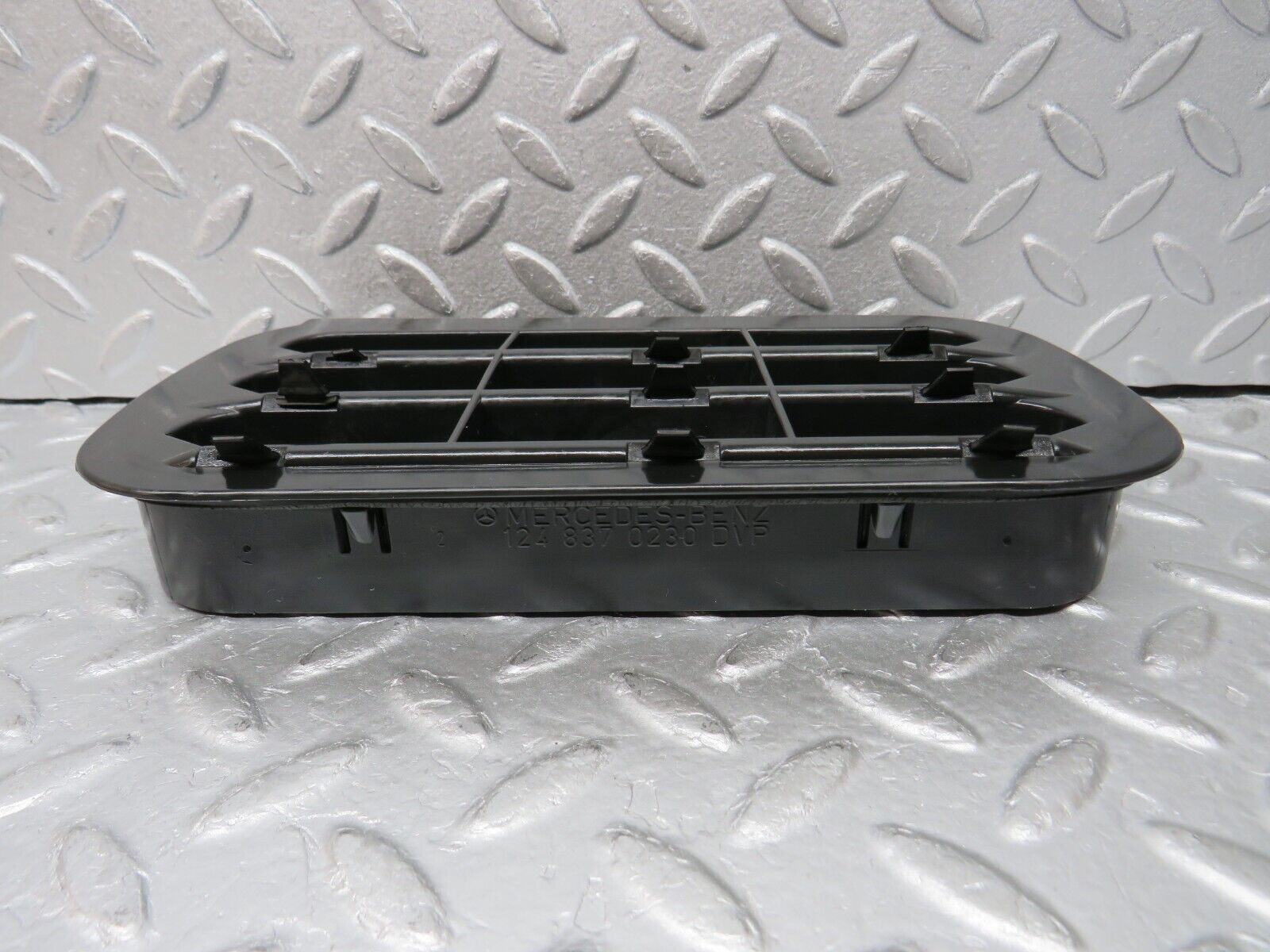 38270 Mercedes-Benz R129 280SL Coupe Air Intake Vent 1248370230