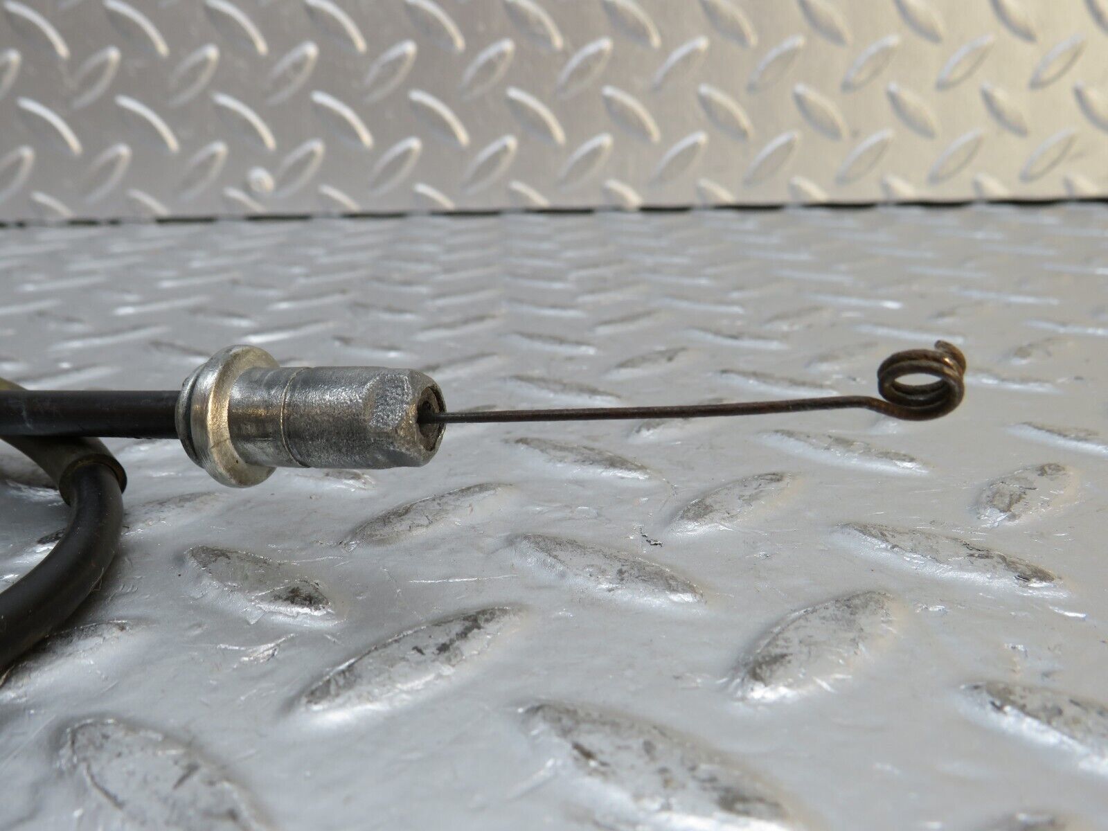 0456 Mercedes-Benz W123 230E Heater Control Cable