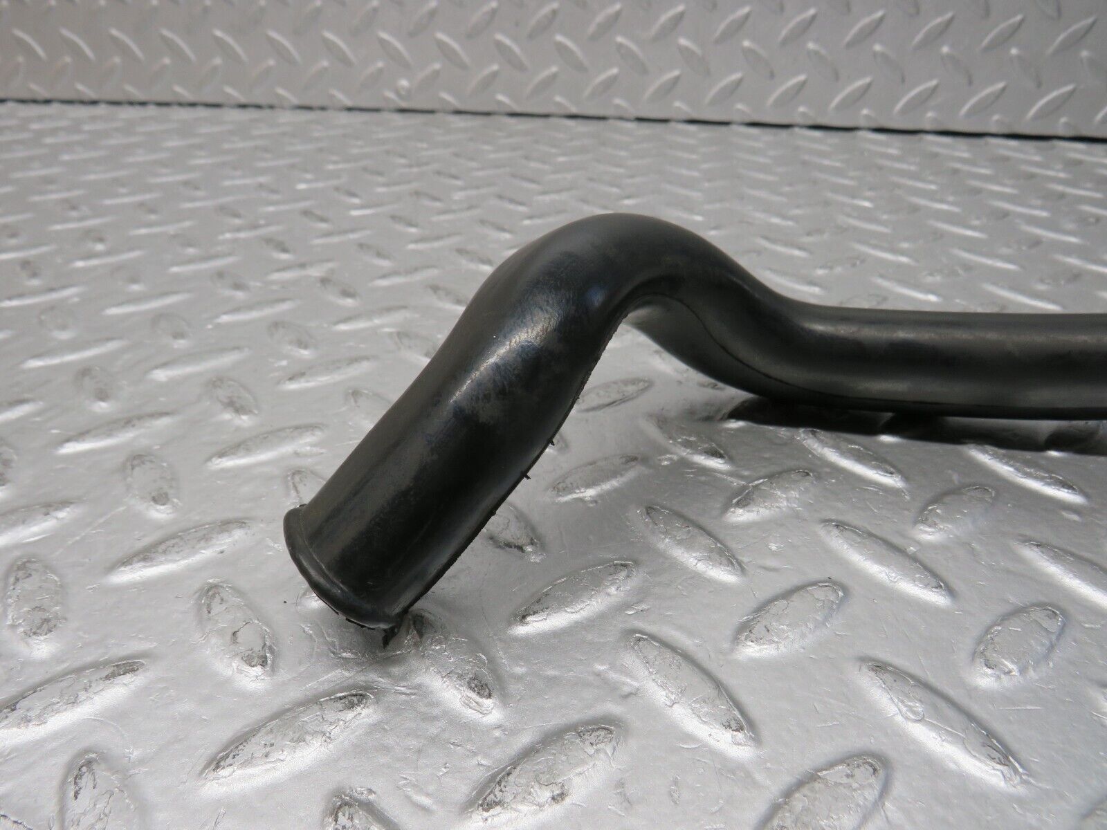 38003 Mercedes-Benz A124 320E Cabriolet Water Drain Hose Left 1246280194