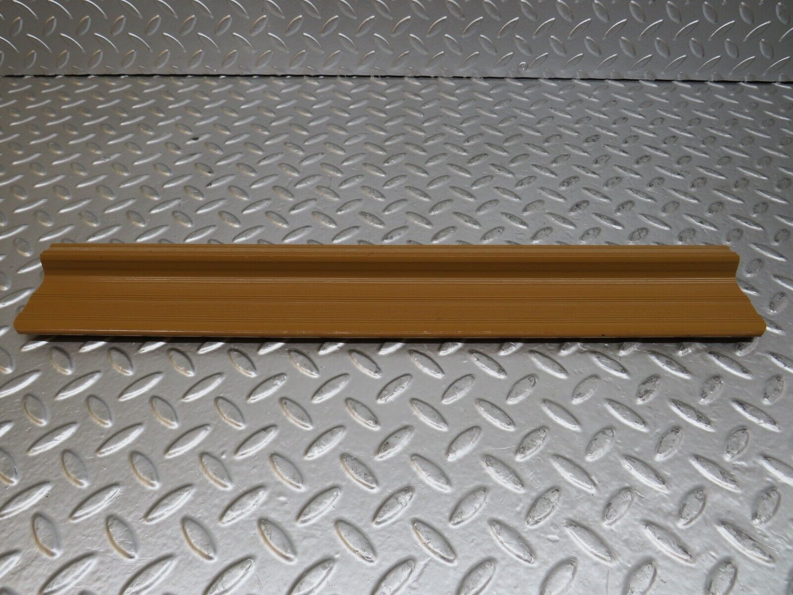 25433 Mercedes-Benz W123 200 Rear Right Door Sill