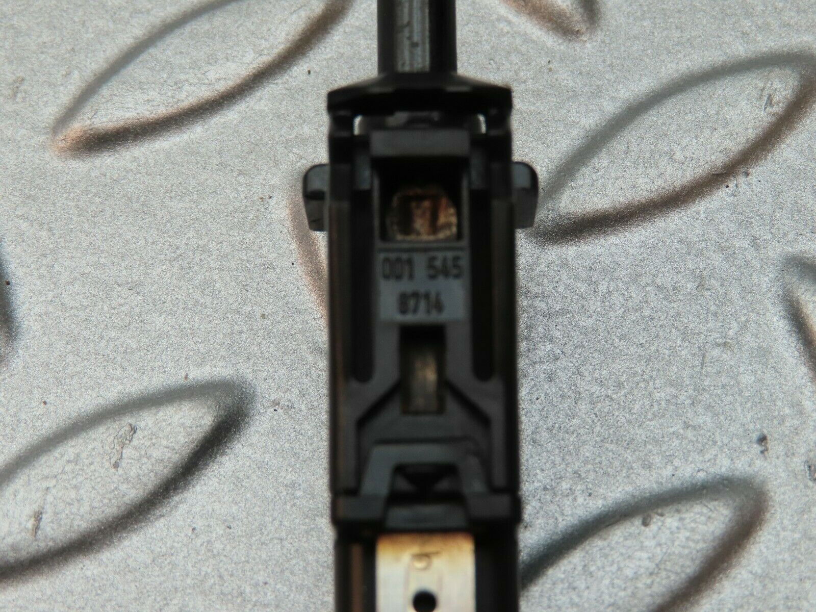 4207 Mercedes-Benz V123 240D LWB Door Contact Switch 0015458714