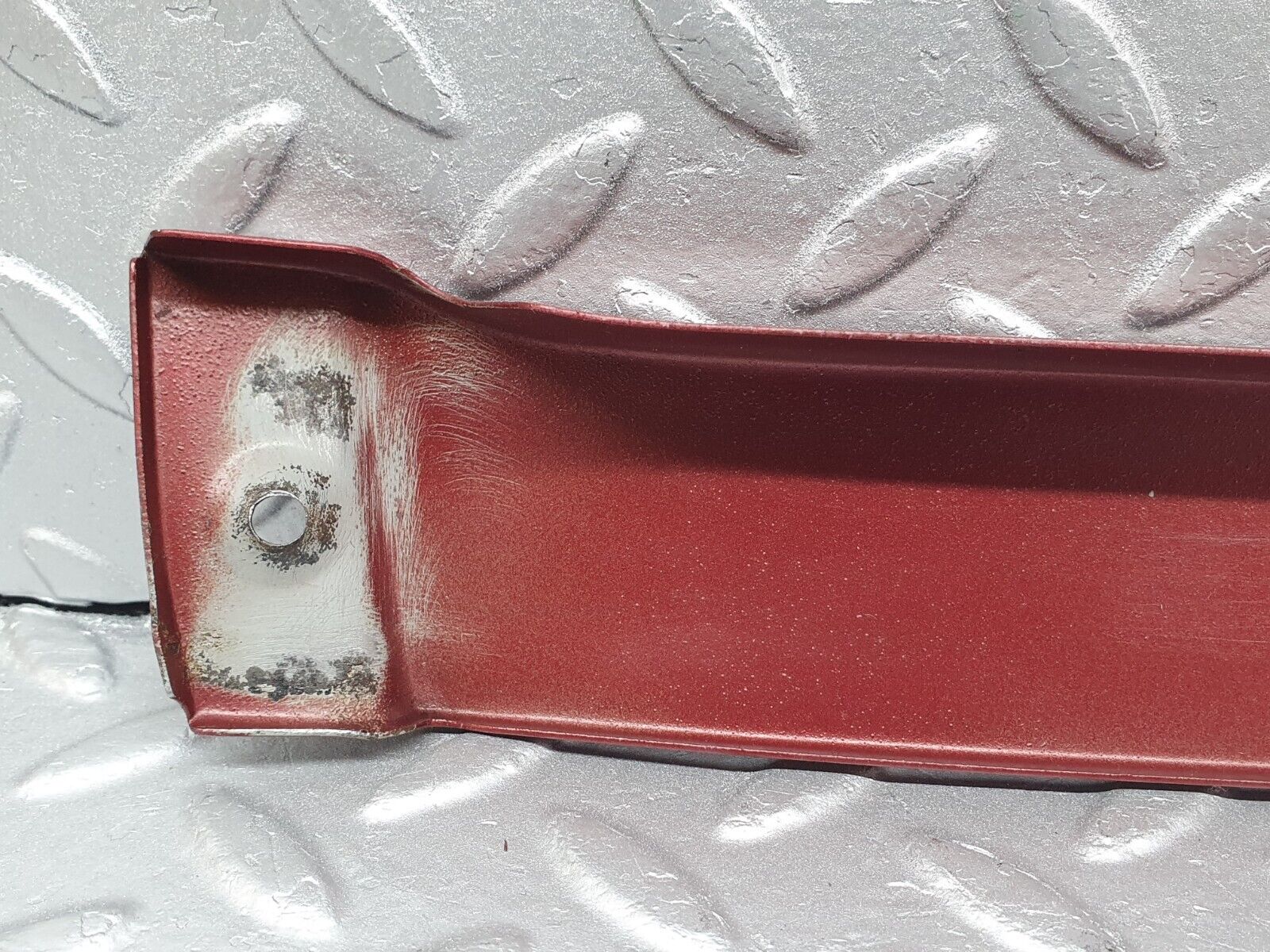 41019 Mercedes-Benz W126 300SE Under Headlight Trim Right Side 2018690124