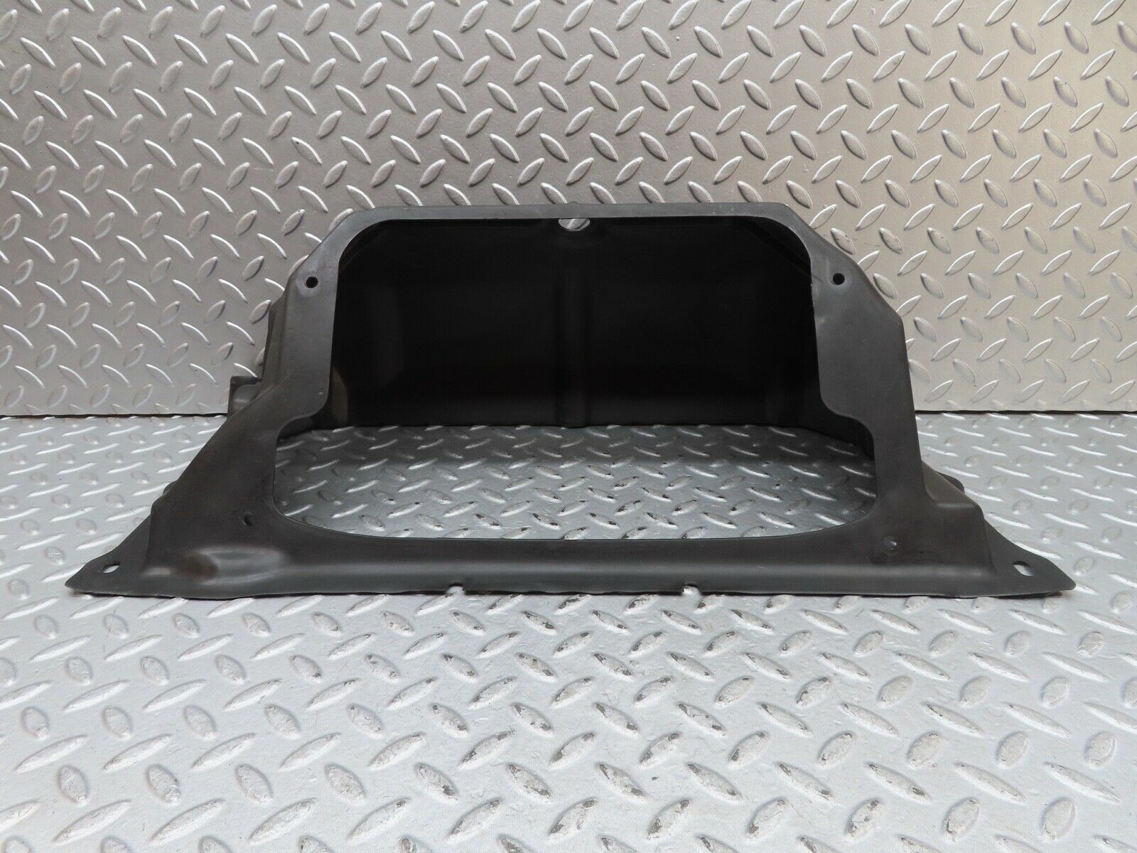 17435 Mercedes-Benz R129 300SL Coupe Blower Motor Housing