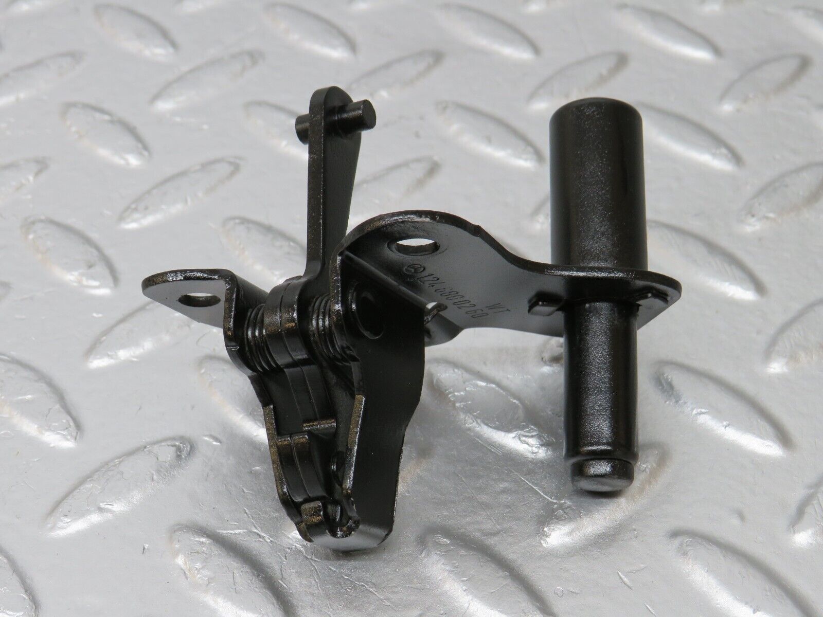 34676 Mercedes-Benz W124 260E Bonnet Lock Catch 1248800260