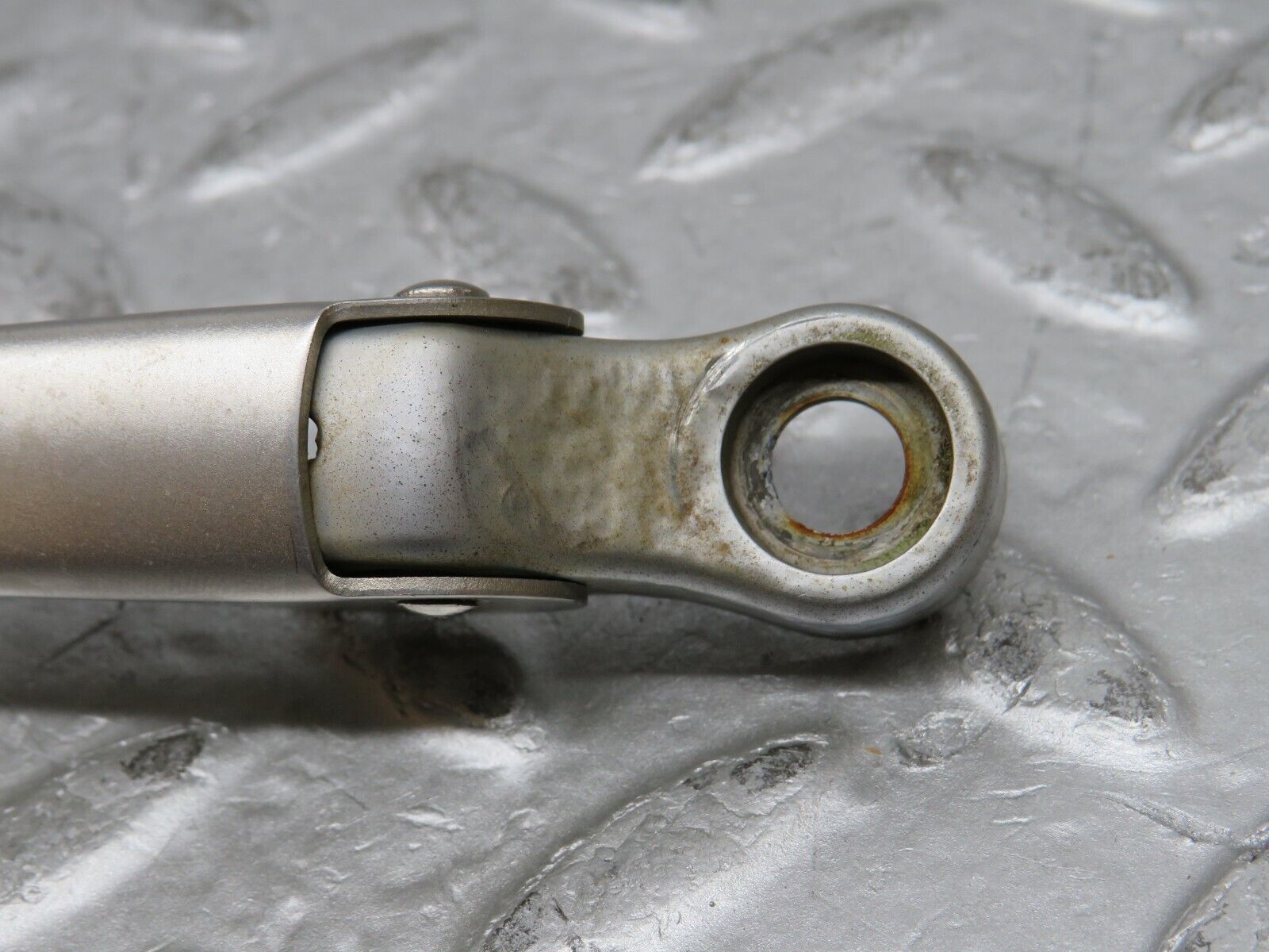 37327 Mercedes-Benz W109 300SEL Windscreen Wiper Arm Right Side