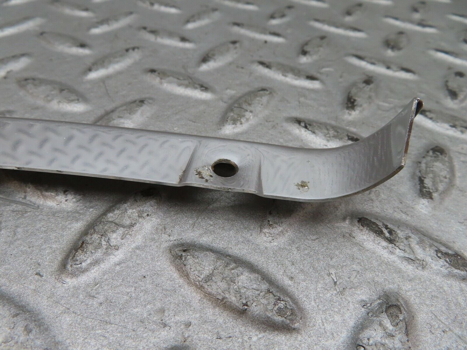 17884 Mercedes-Benz W116 450SEL Headlight Upper Chrome Trim Left