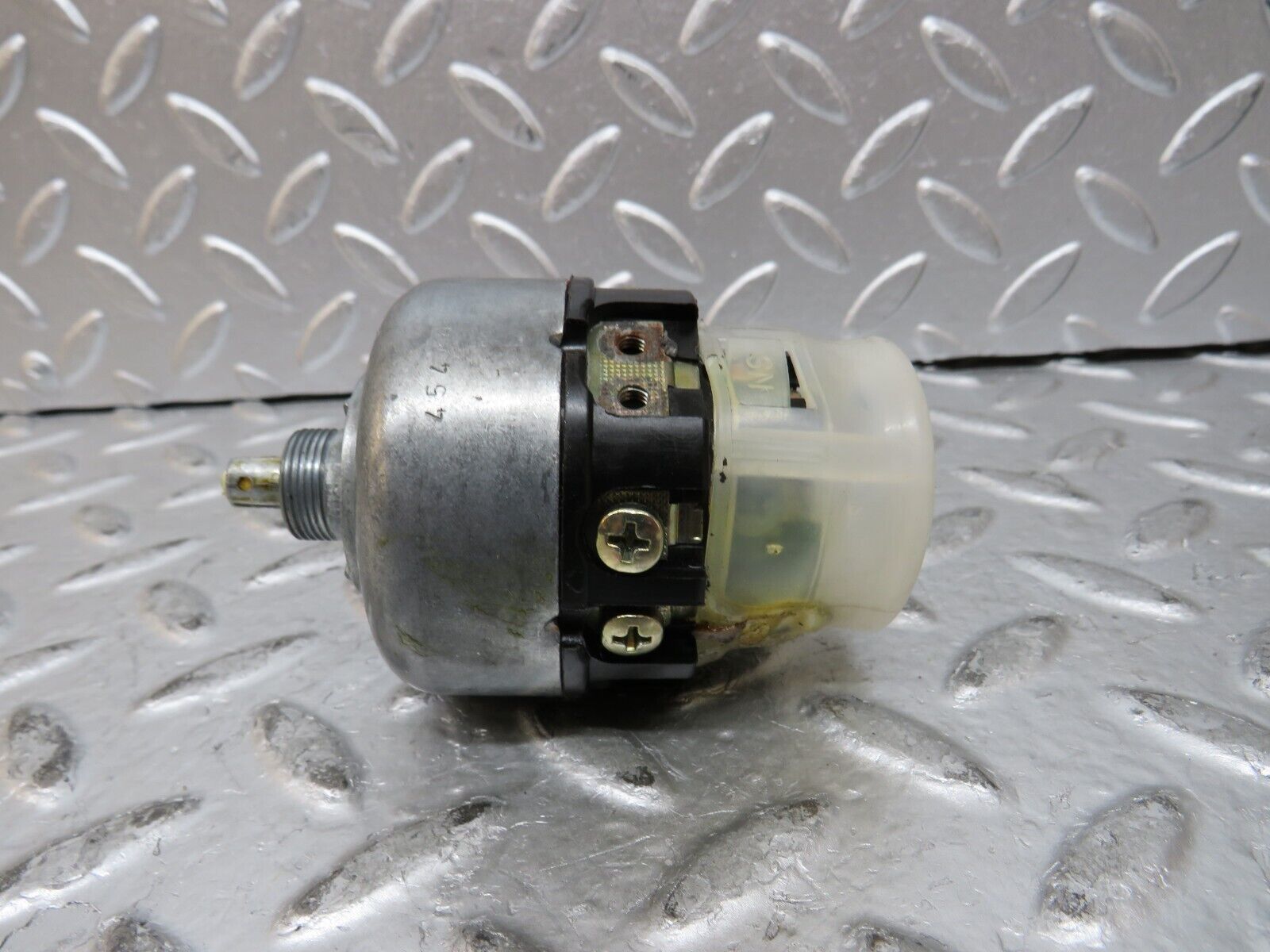 27261 Mercedes-Benz W123 280E Headlight Switch