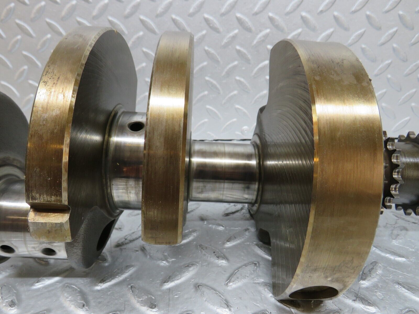 37151 Mercedes-Benz C126 420SEC Coupe Crankshaft 1160312501