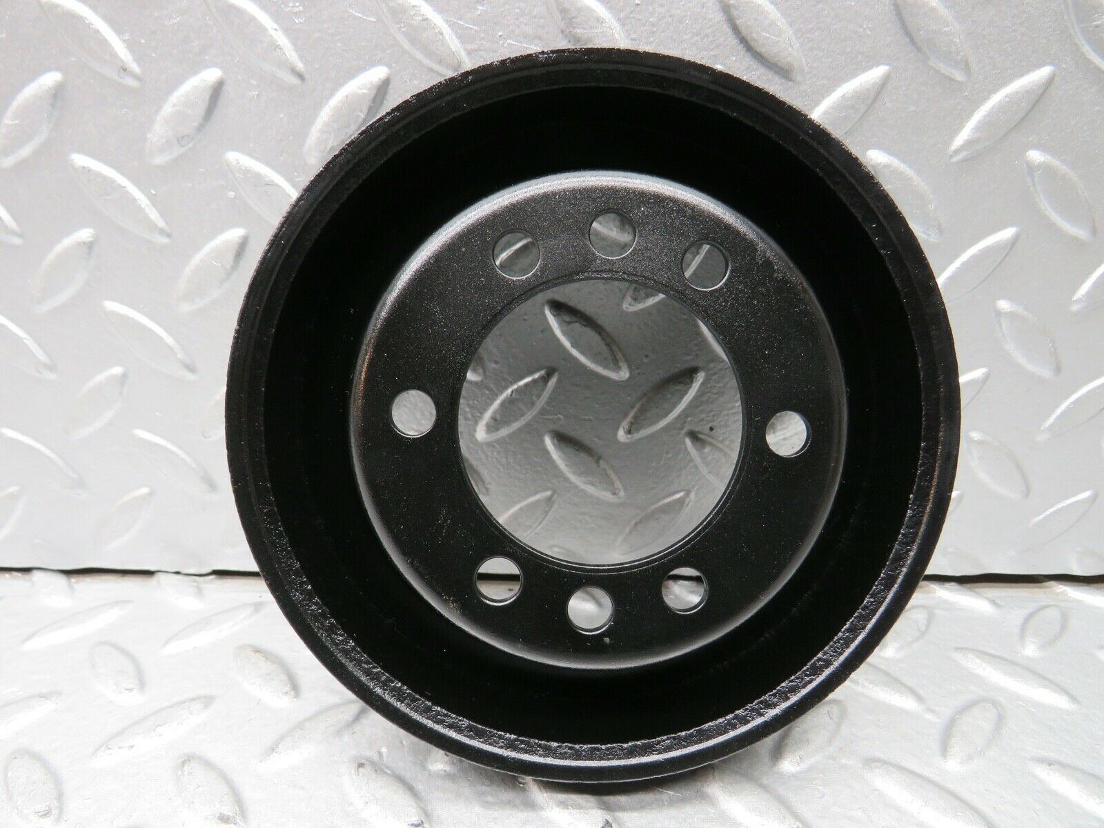 21756 Mercedes-Benz W126 300SE Crankshaft Pulley