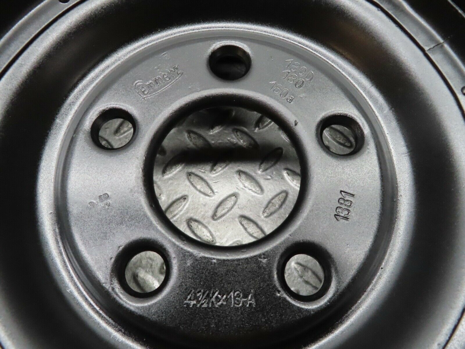 18991 Mercedes-Benz W121 190b Ponton Steel Wheel 4.5kx13