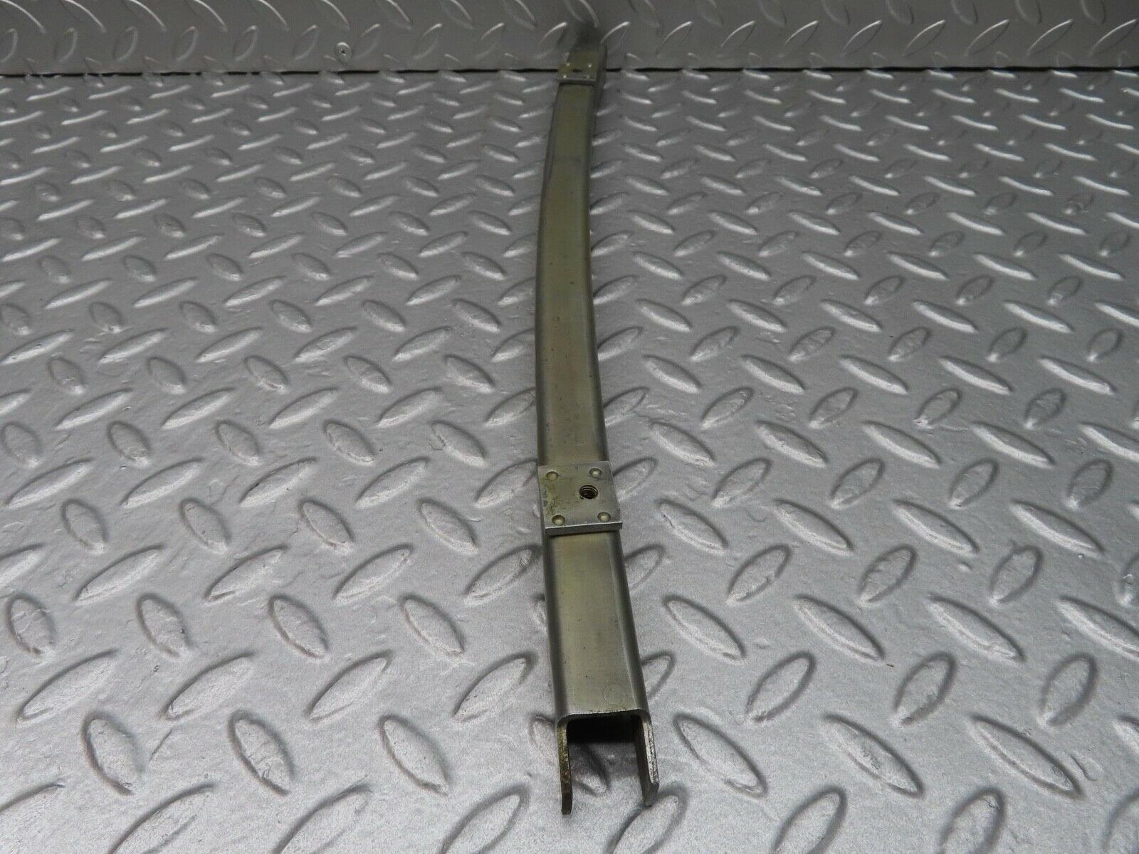 13994 Mercedes-Benz C107 280SLC Front Left Window Channel