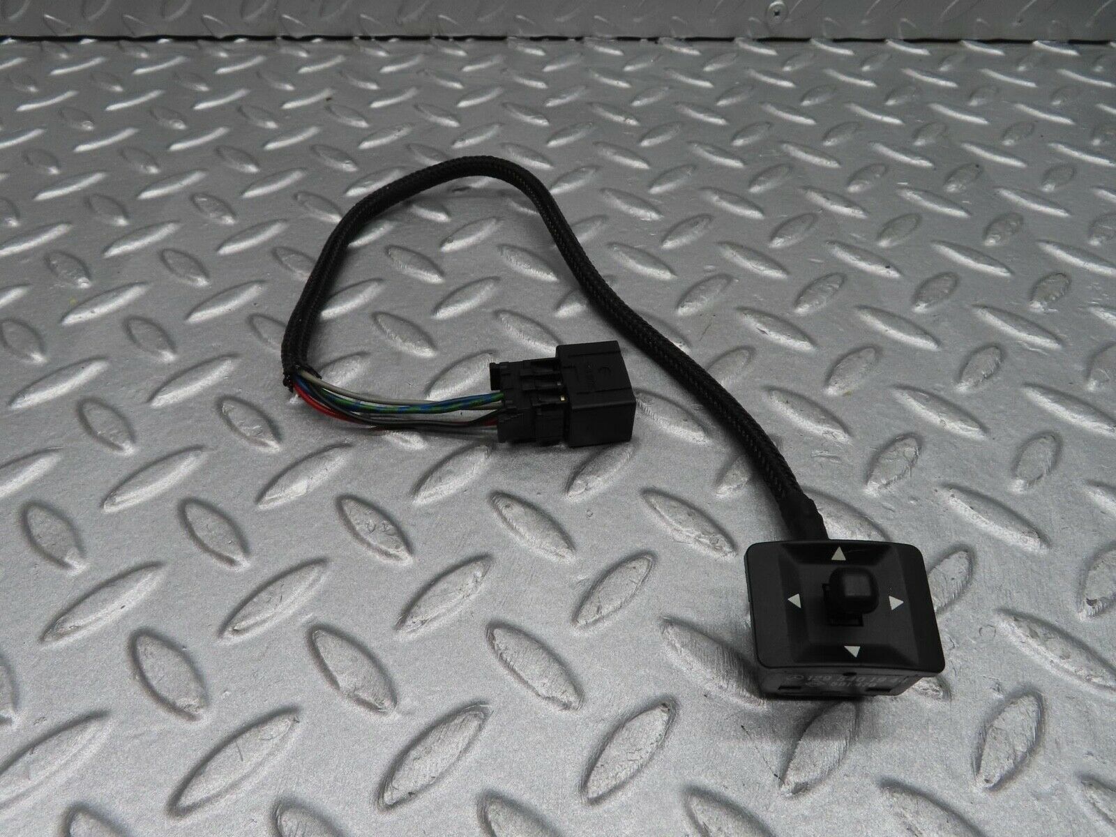 12044 Mercedes-Benz R129 300SL Coupe Steering Column Adjuster Switch