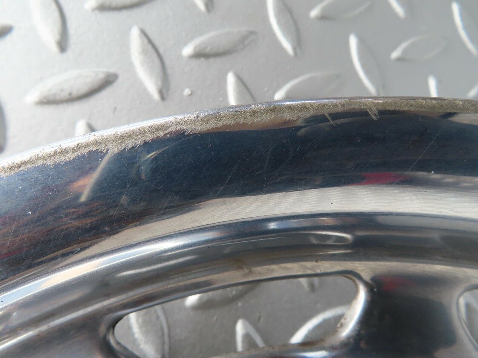 12403 Mercedes-Benz W108 280SE 3.5 Vintage Wheel Trim Hub Cap 14