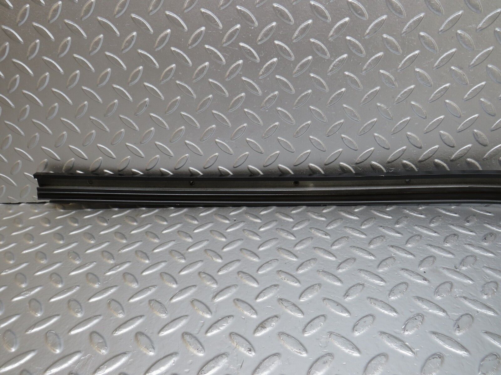 34459 Mercedes-Benz C126 380SEC Coupe Roof Trim Left Side