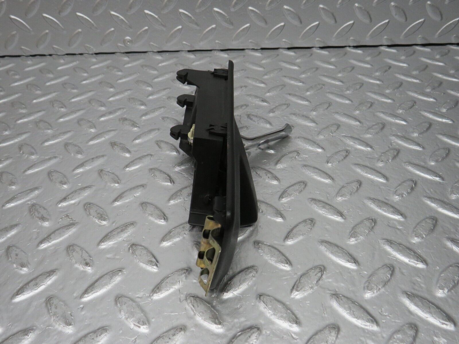 31371 Mercedes-Benz S124 220TE Rear Left Interior Door Handle 1247600161