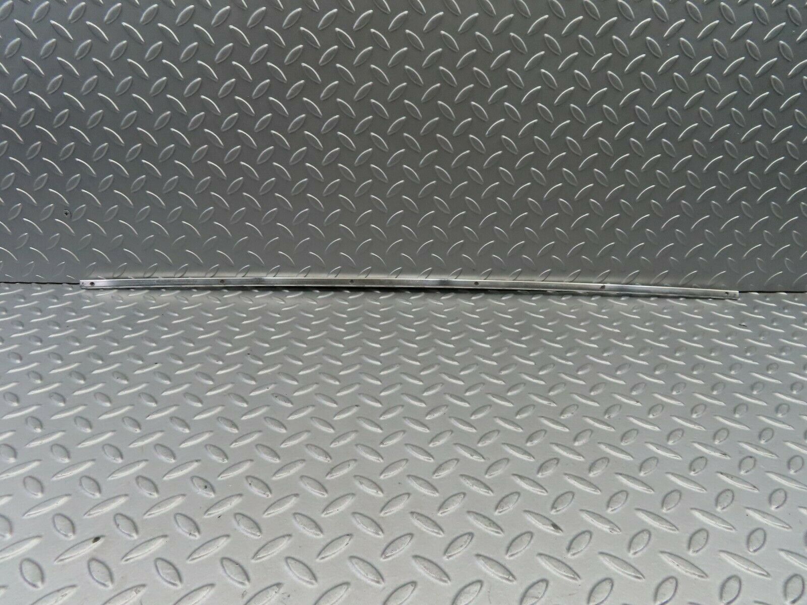 6221 Mercedes-Benz W126 380SE Sunroof Trim Webasto