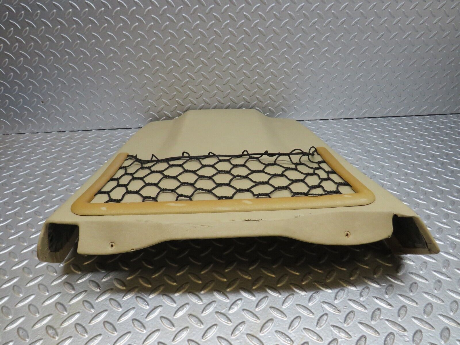 37070 Mercedes-Benz C126 420SEC Coupe Front Right Seat Rear Cover Beige