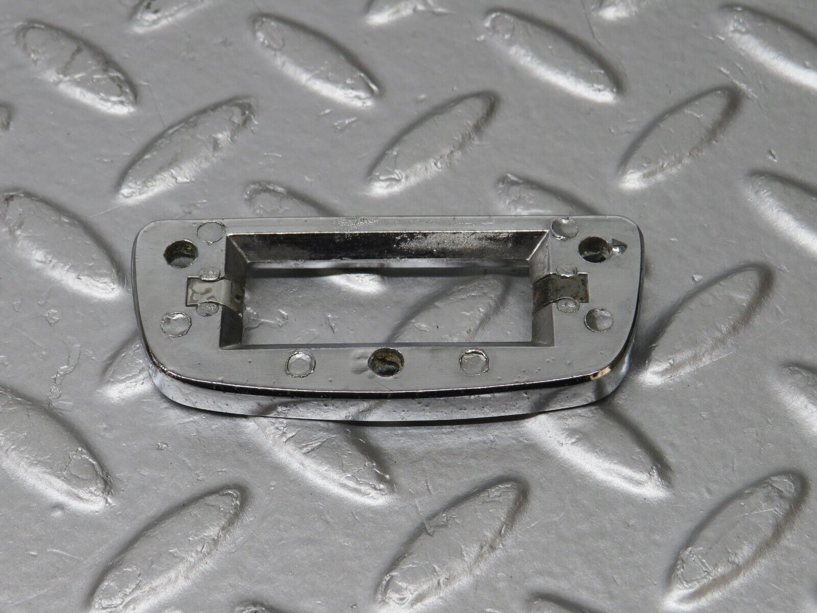 40288 Mercedes-Benz W110 230 Rear View Mirror Bracket