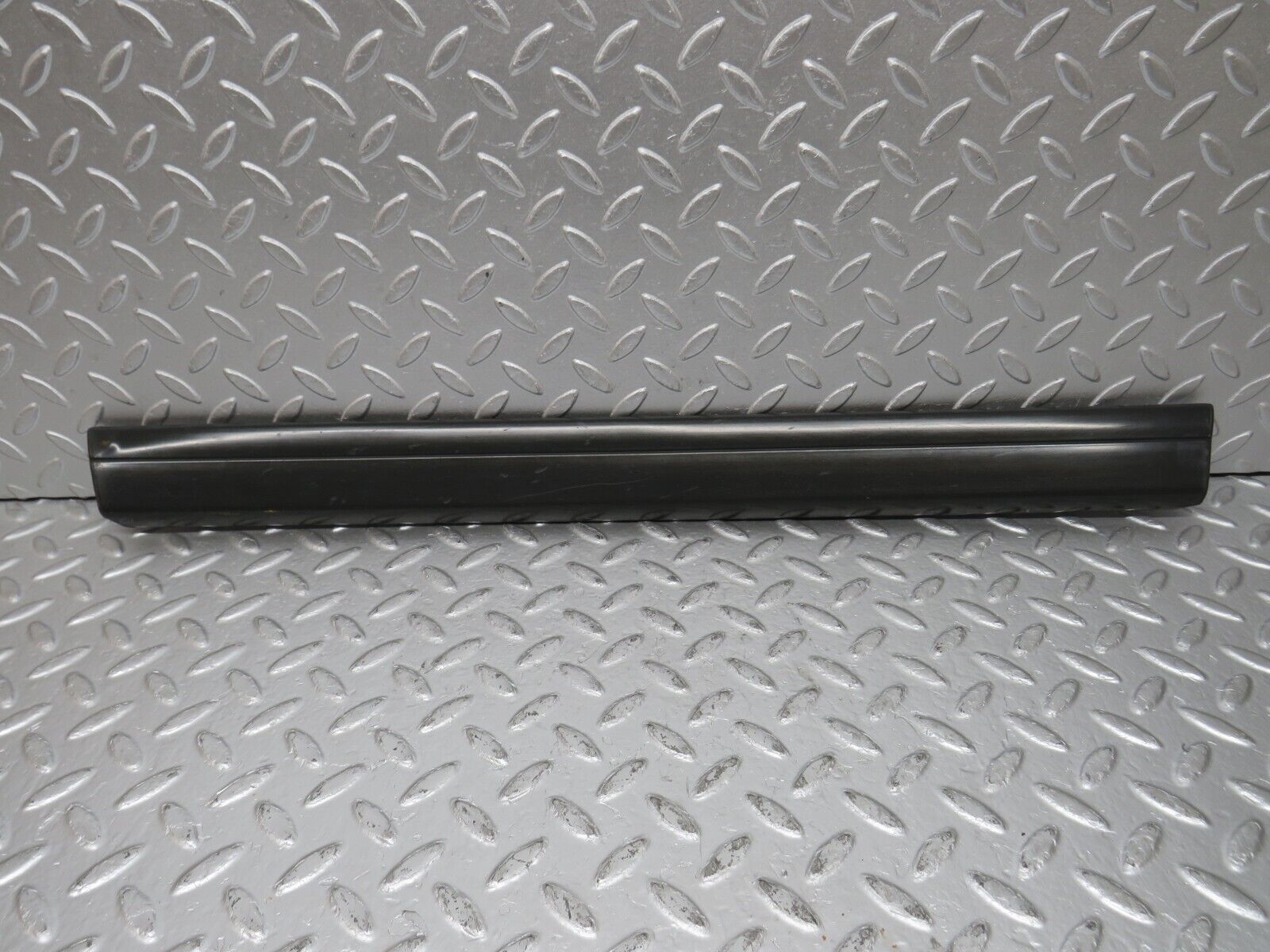 33958 Mercedes-Benz W124 260E Rear Right Door Lower Moulding Trim