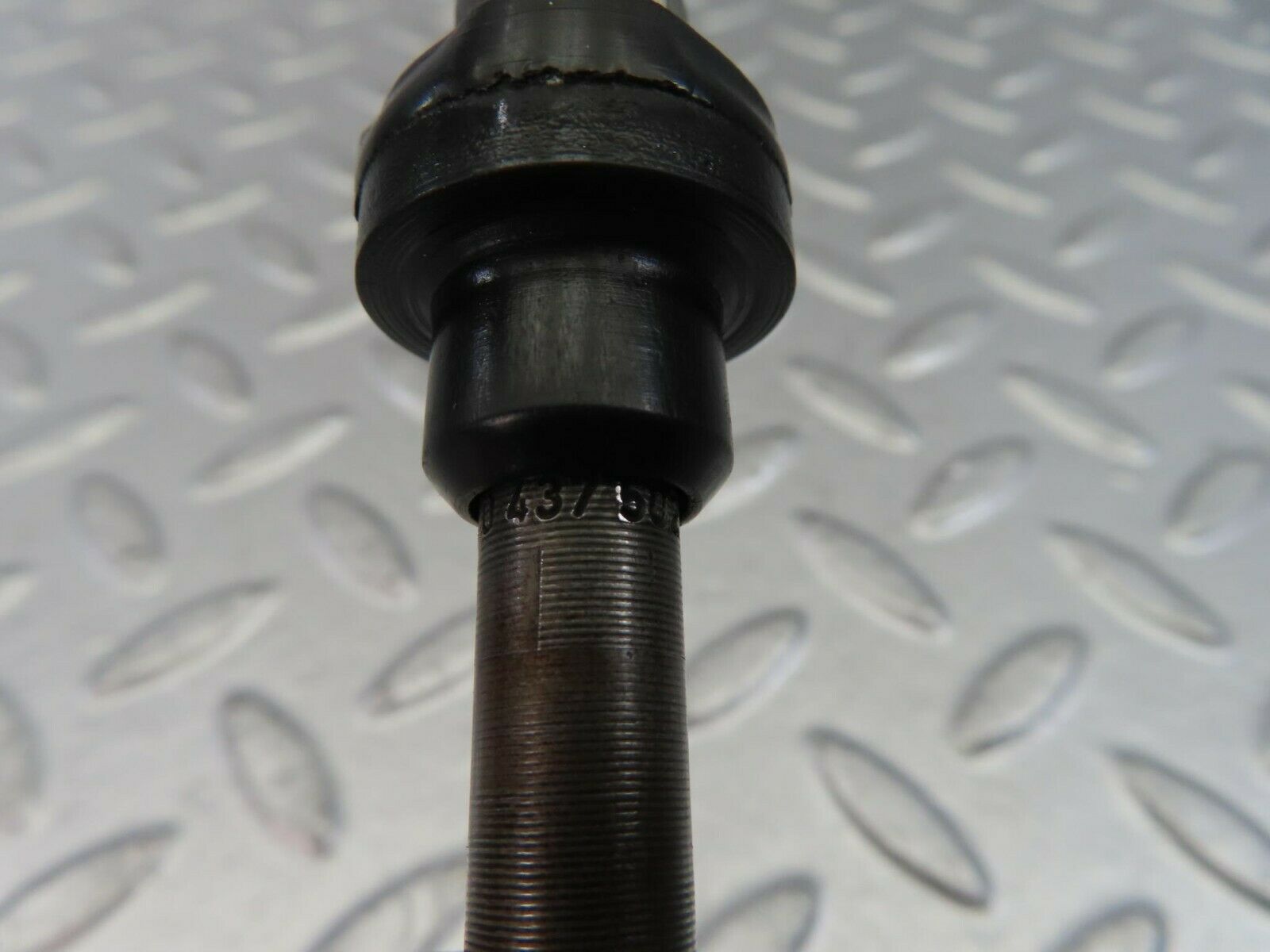 10793 Mercedes-Benz W123 230E Fuel Injector Bosch 0437502010