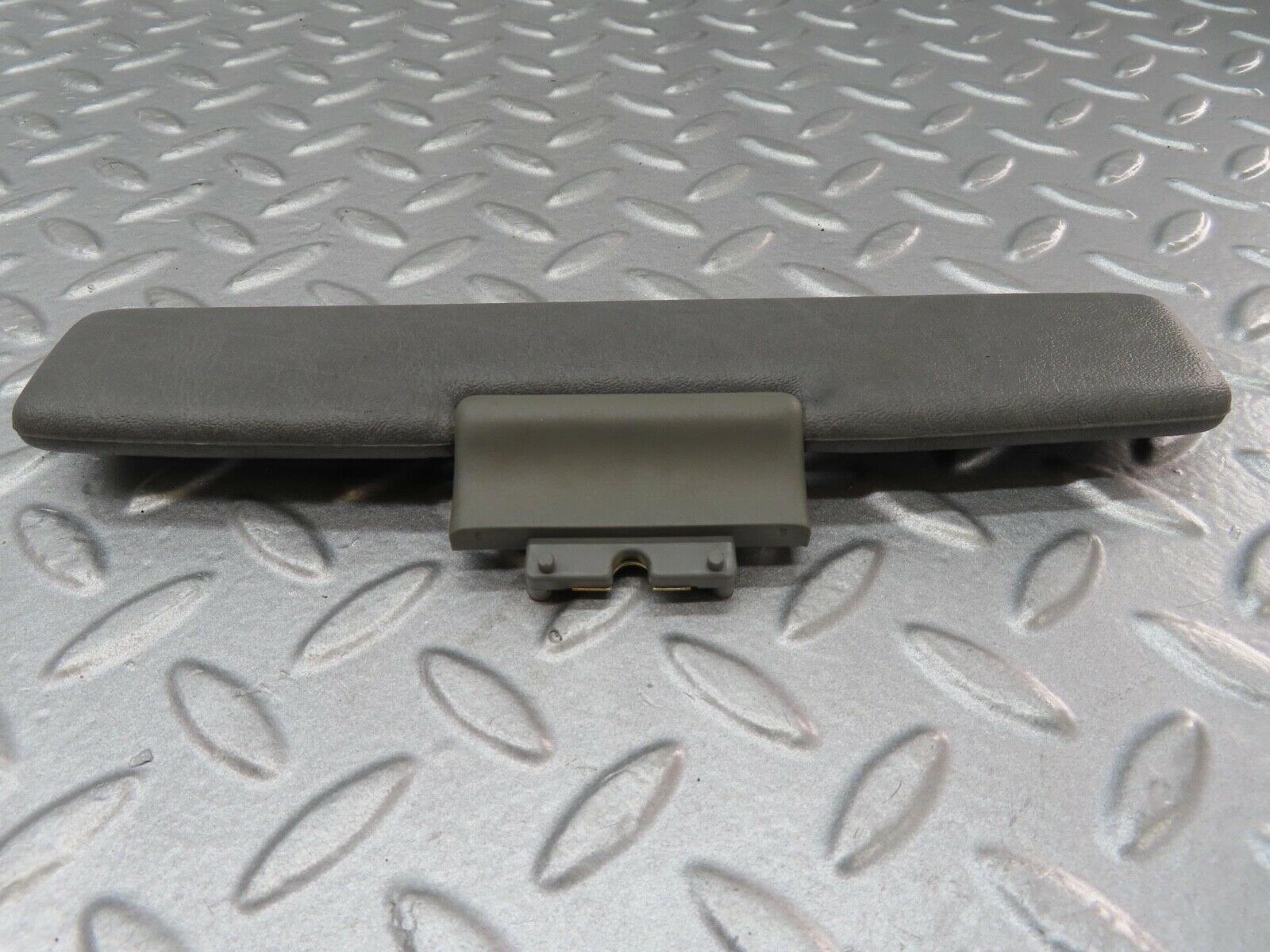 16491 Mercedes-Benz W124 260E Middle Sun Visor Grey