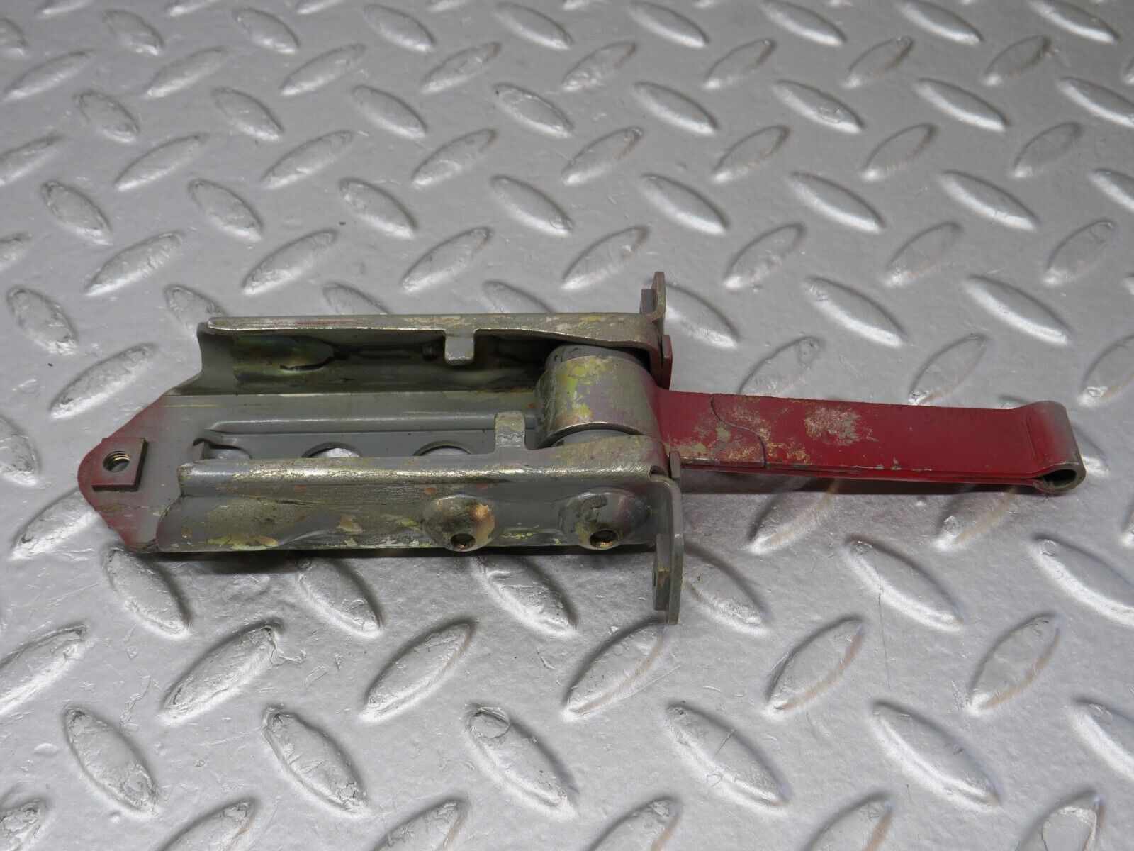 39018 Mercedes-Benz W201 190E 2.6L Door Safety Check Strap